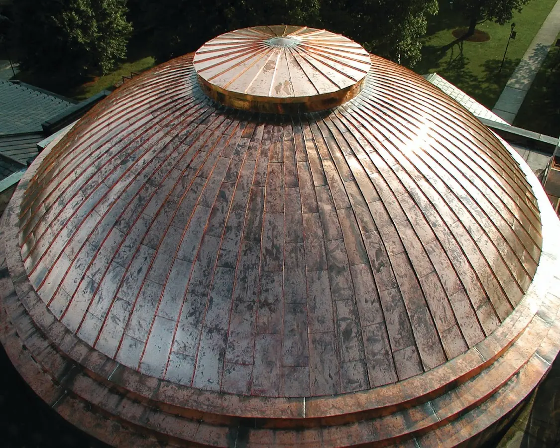 Craftsman Roofing crew installing a new roof in Vliettown